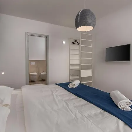 Terra Villa *