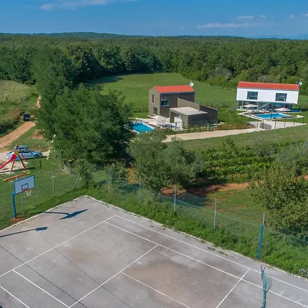 Terra Villa *